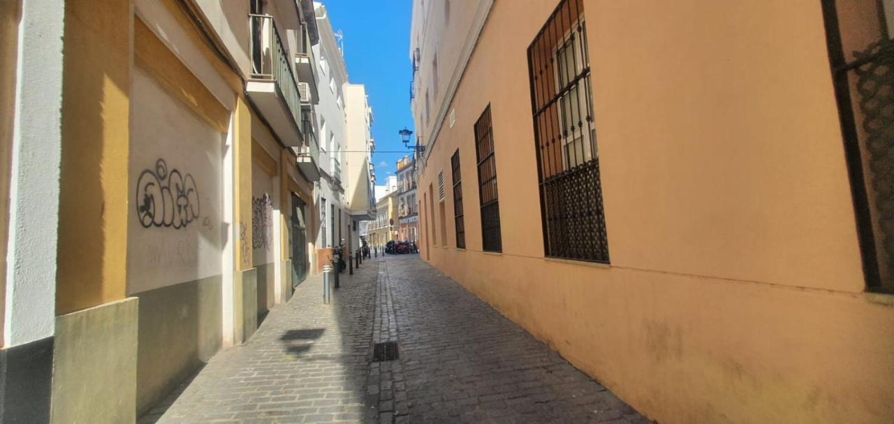 Mini Estudio Sevilla Centro Bagian luar foto